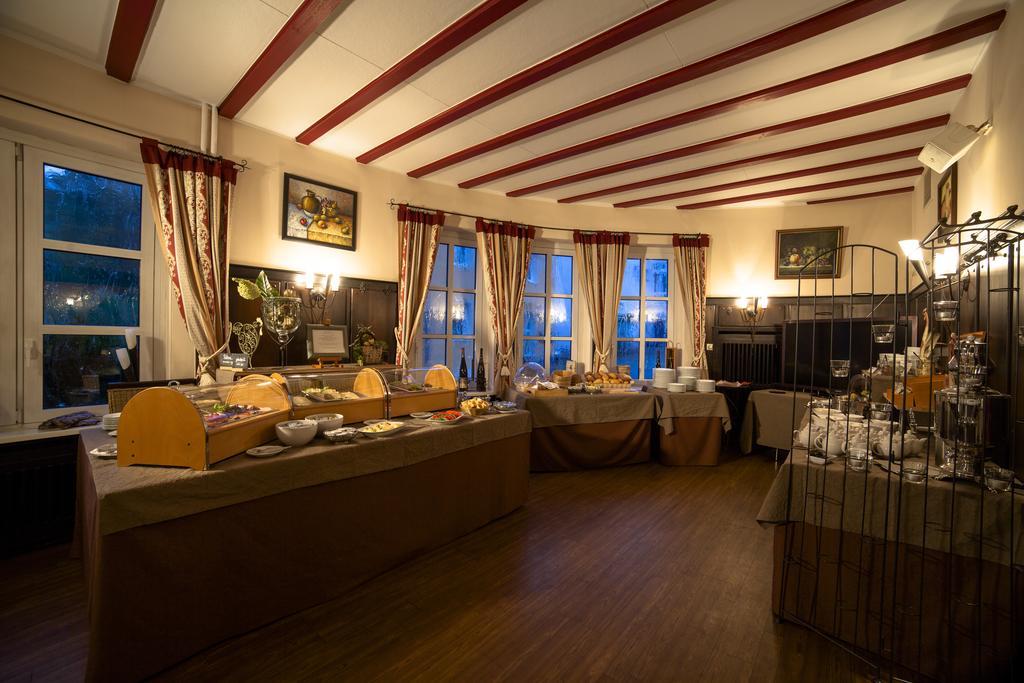 Hotel Zur Post Waldbreitbach Екстер'єр фото